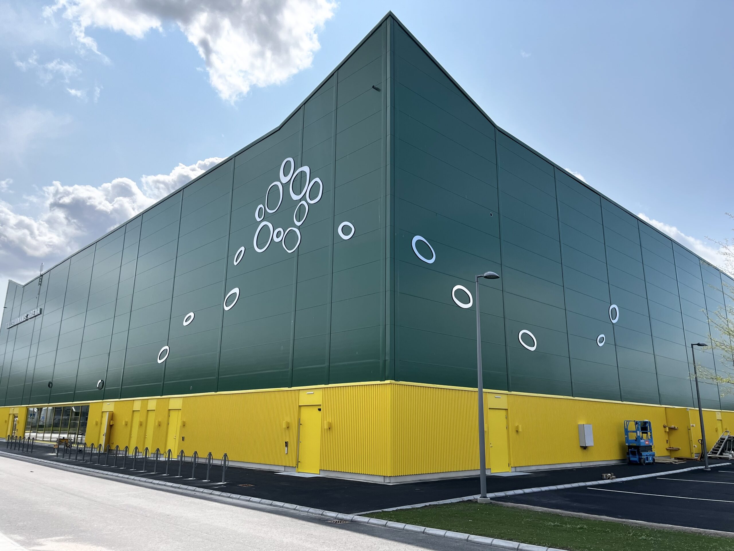 Vägg med dekoration